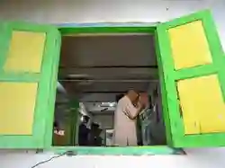 Jamaah Naqshbandi Padang Melaksanakan Salat Idul Fitri Hari Ini